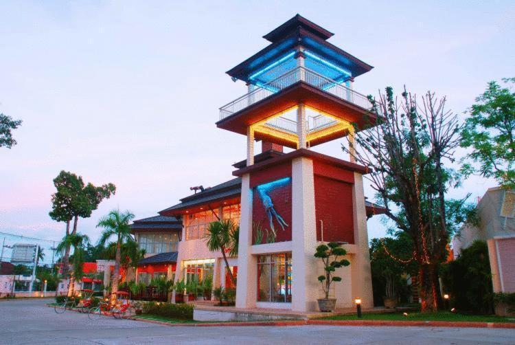 The Adventure Hotel Chiang Mai Bagian luar foto