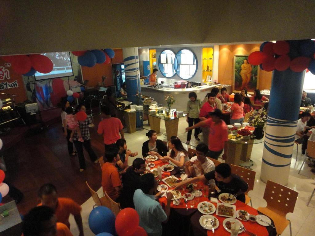 The Adventure Hotel Chiang Mai Bagian luar foto